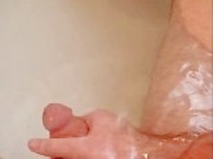 Rod Swift takes a bath - Underwater cumshot