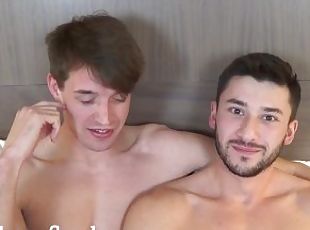 JASONSPARKSLIVE - smooth hung amateur gay jocks fuck bareback in hotel