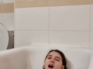Petite brunette real orgasm in bath