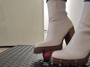 Work Colleague Bootjob During Break Time - White Anlke Boots